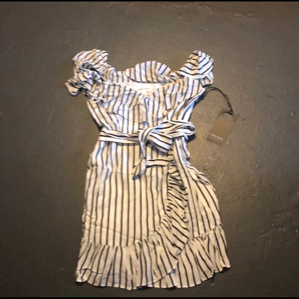 Privacy Please off the shoulder dress